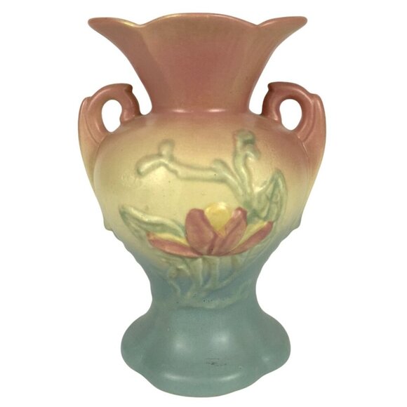 Vintage Hull Art Pottery Vase Magnolia Matte Pink Yellow Green USA Made - Picture 3 of 9
